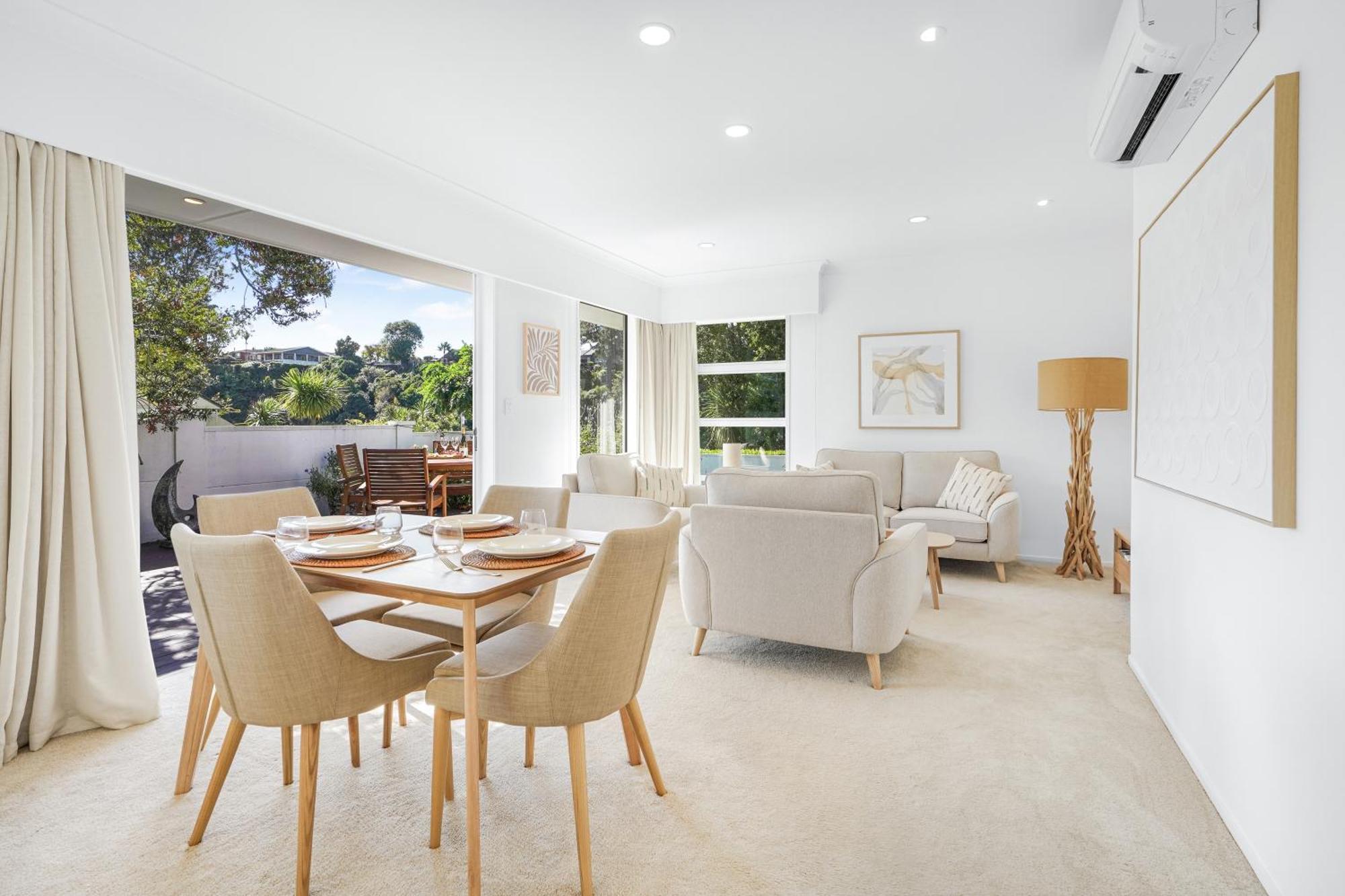 River View Retreat, Luxury & Central - By Kosh Bnb Hamilton Eksteriør bilde